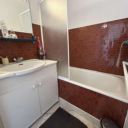 Apartamento Studio Face Mer Avec Balcon, Parking Prive Et Menage Inclus - 2 Pers, St-jean-de-monts - Fr-1-224c-283 *